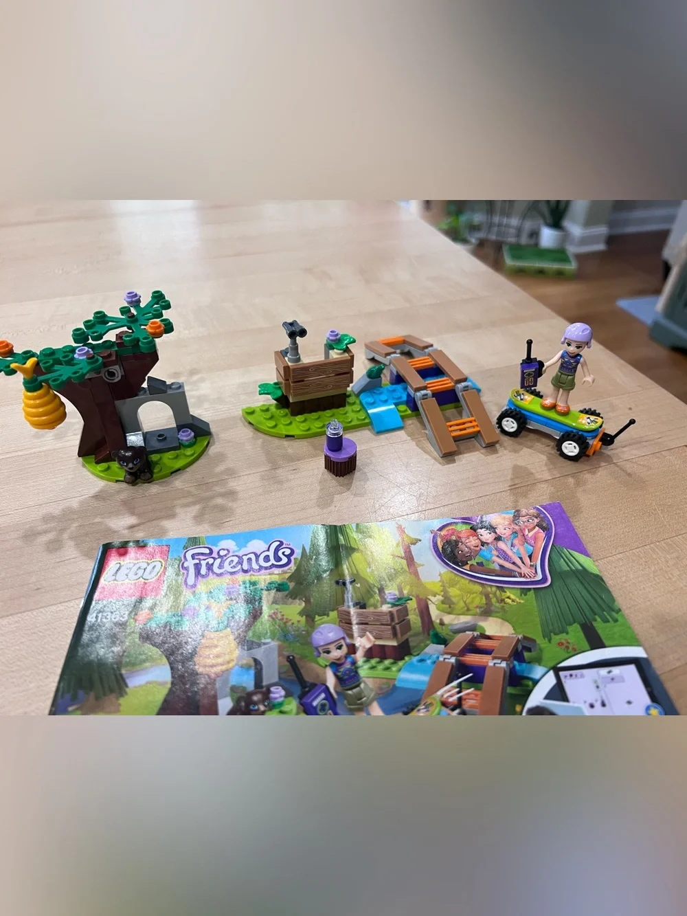 LEGO Friends Mia’s Forest Adventure - Retired set (41363)